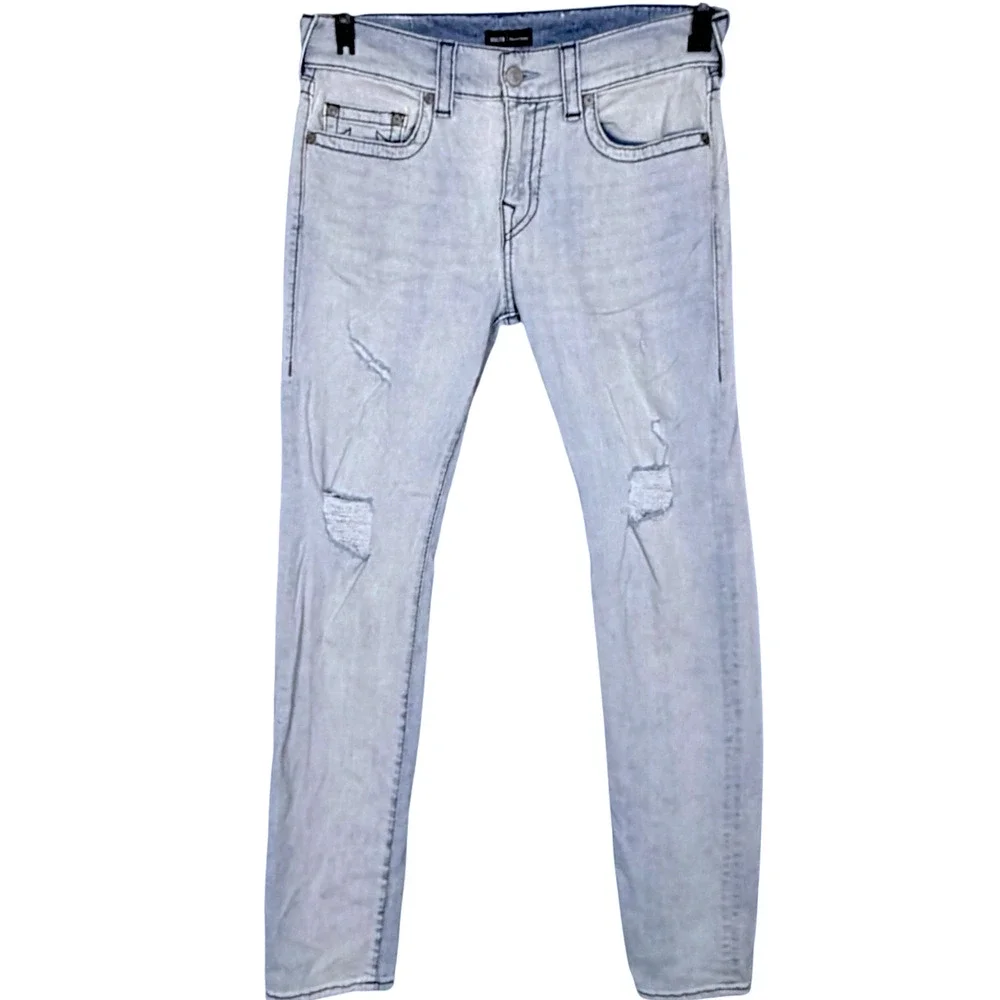 True Religion step out